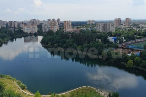 Найти недорогие квартиры в Краснодаре.                                     Продажа студии, 54 м², Краснодар, ул. селезнёва,                                                     88/1